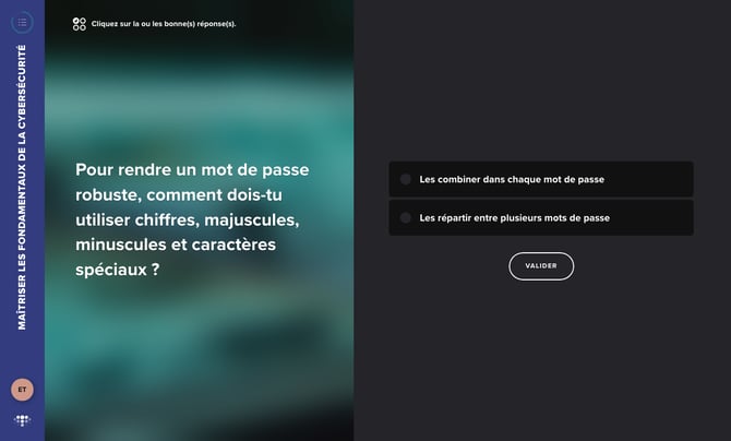 En phase de renforcement, la question ratée revient sous forme de QCM avec deux choix de réponse
